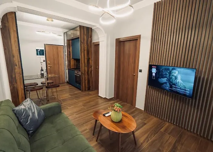 Individualliving 1 Excellent Central Location !!!