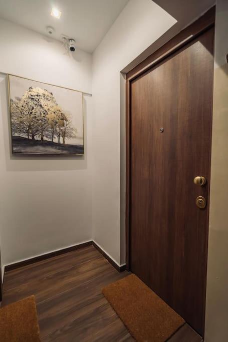 Individualliving 1 Excellent Location !!! Apartment *